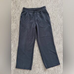 lululemon Softstreme High-Rise Straight-Leg
Cropped Pant